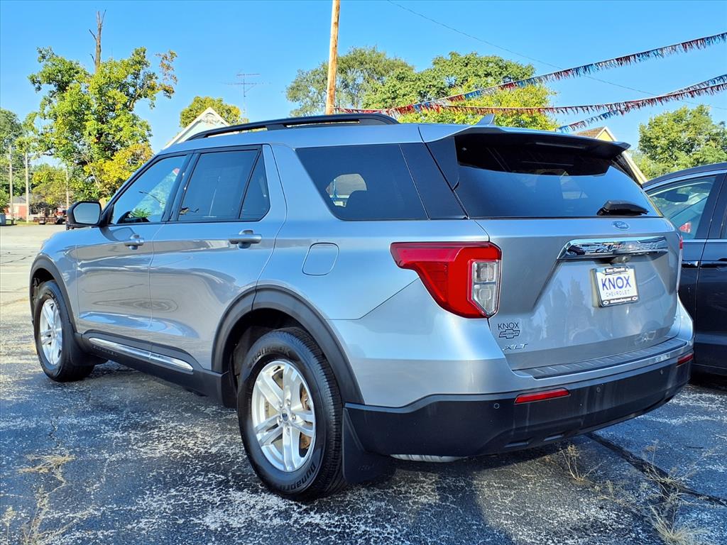 2020 Ford Explorer XLT photo 8