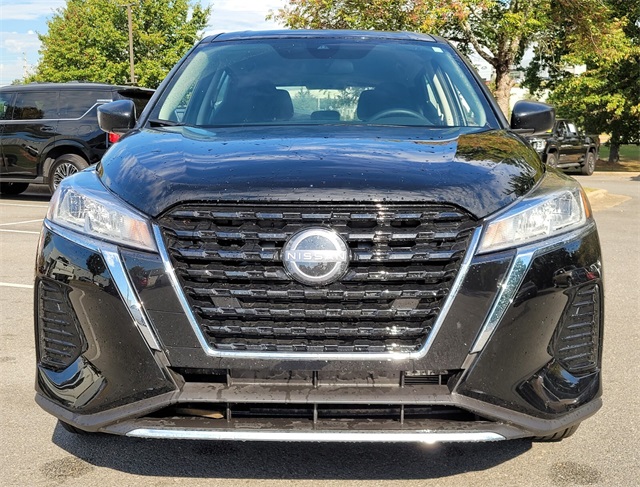 2025 Nissan Kicks Play S photo 4