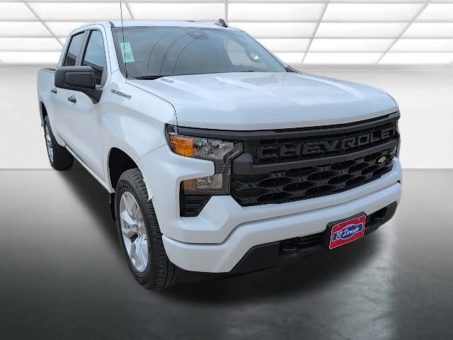 2026 Chevrolet Silverado 1500 Custom's photo