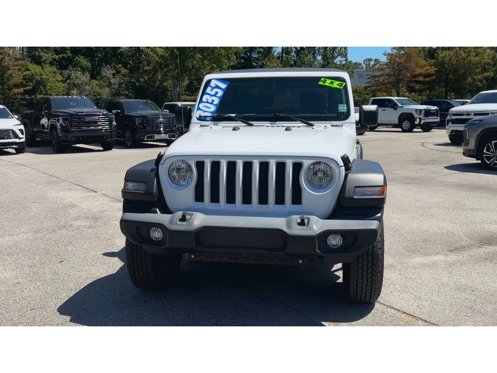 2021 Jeep Wrangler Sport photo 3