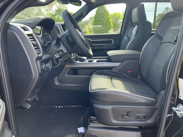 2025 Ram 2500 Laramie photo 5