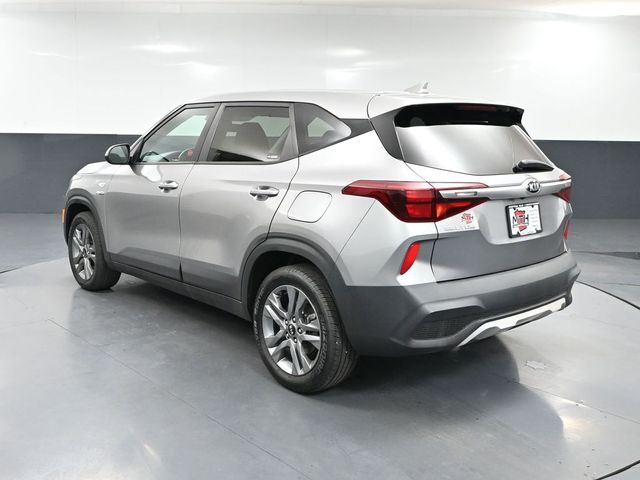 2021 Kia Seltos LX photo 3