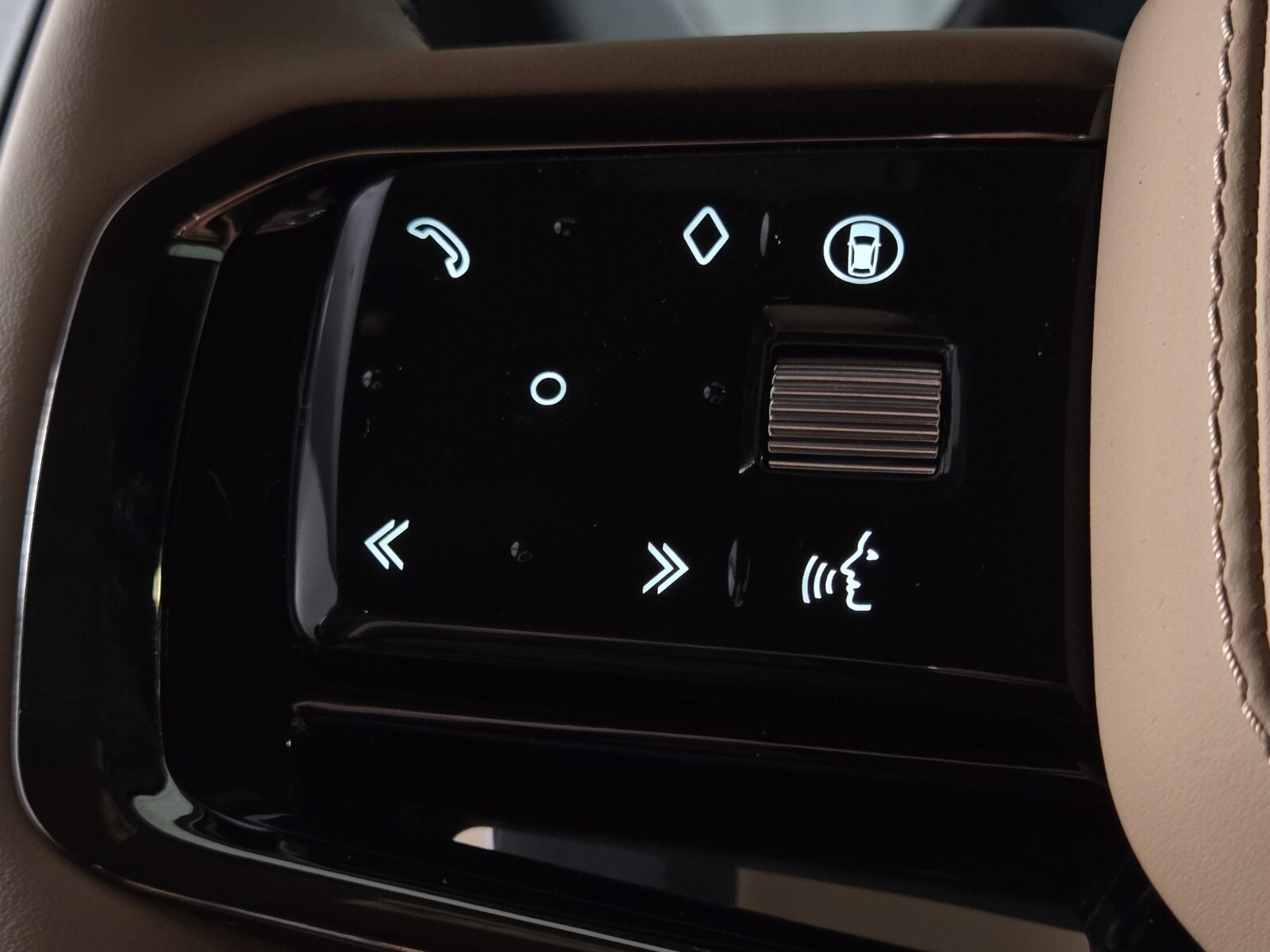 2025 Land Rover Range Rover Sport SE photo 20