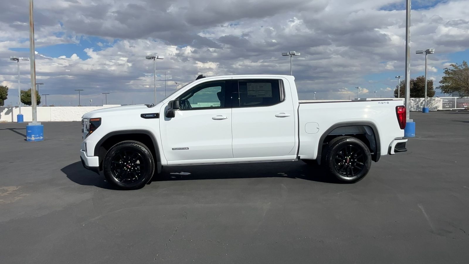 2026 Gmc Sierra photo 4