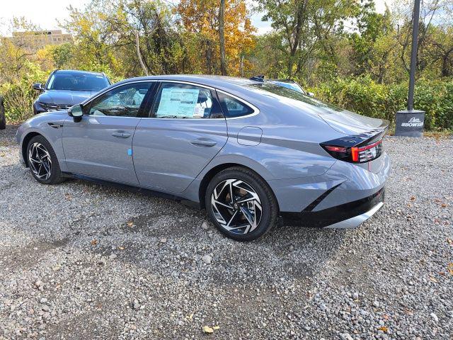 2026 Hyundai Sonata SEL Sport photo 3