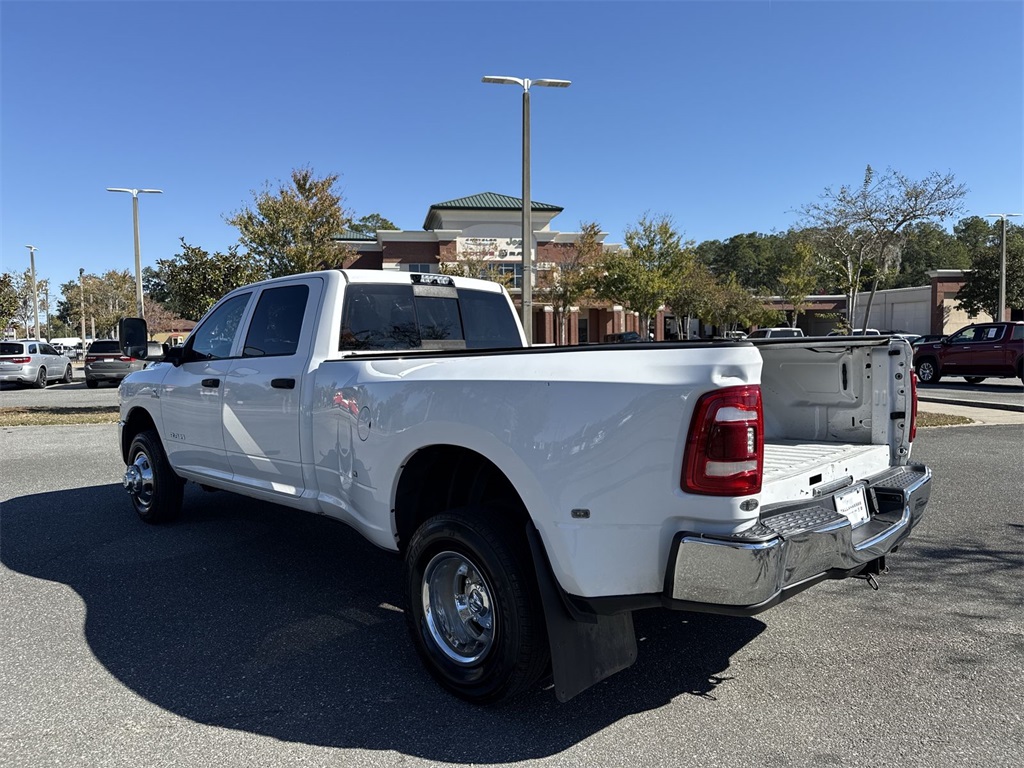 2020 Ram 3500 Tradesman photo 4