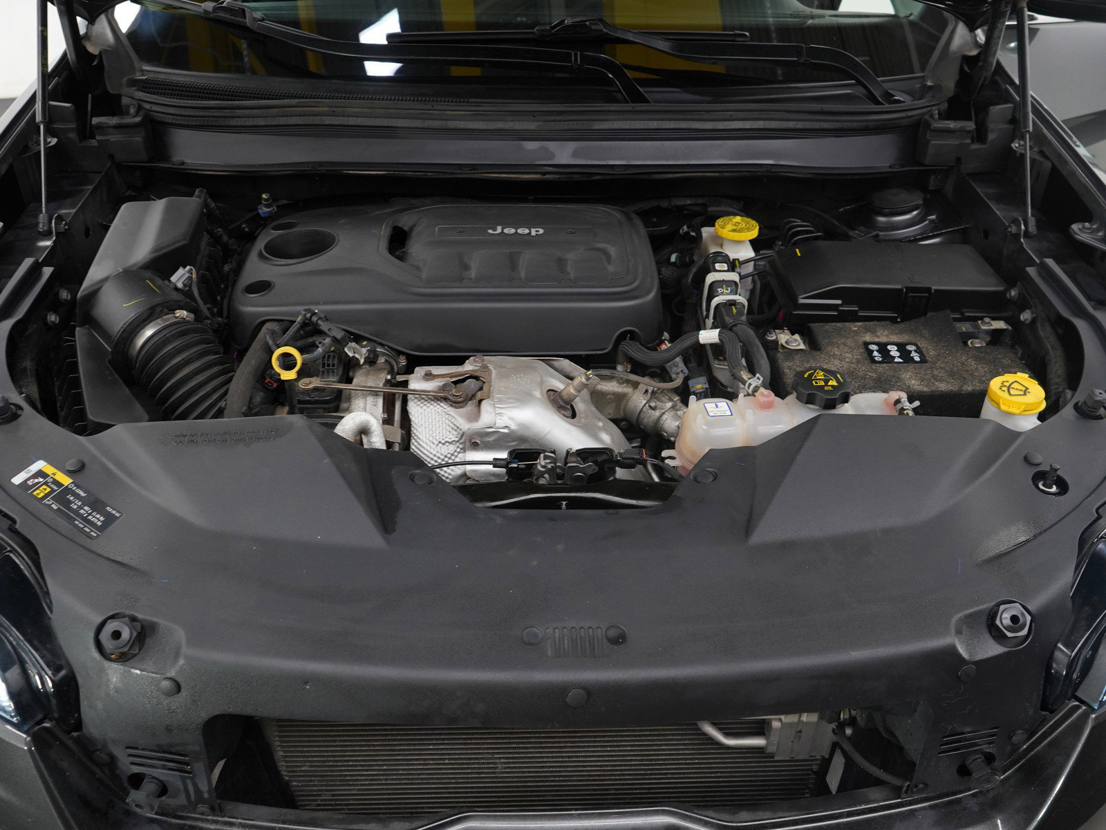 2020 Jeep Cherokee Limited photo 23
