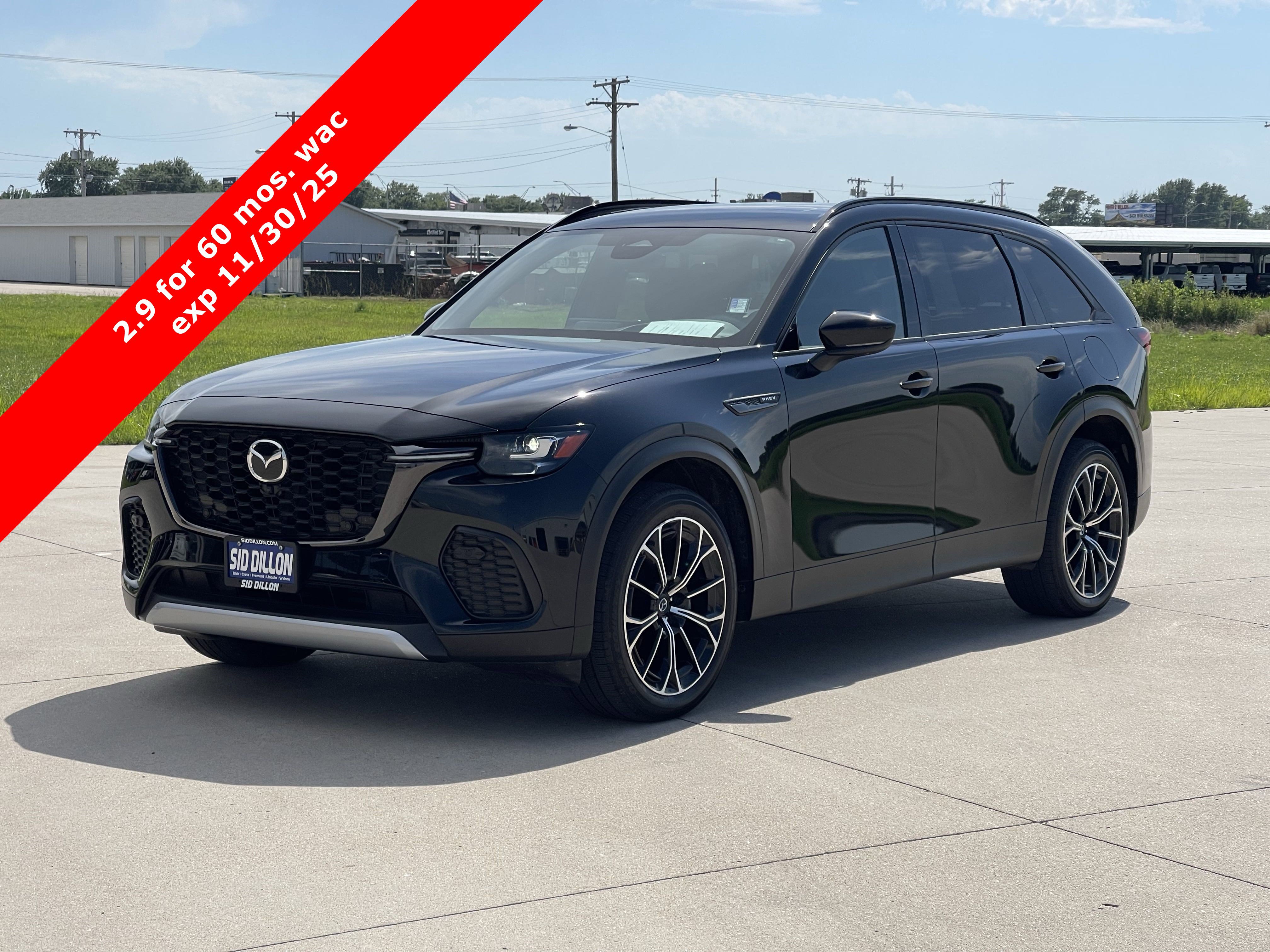 2025 Mazda CX-70 Premium Plus Package's photo