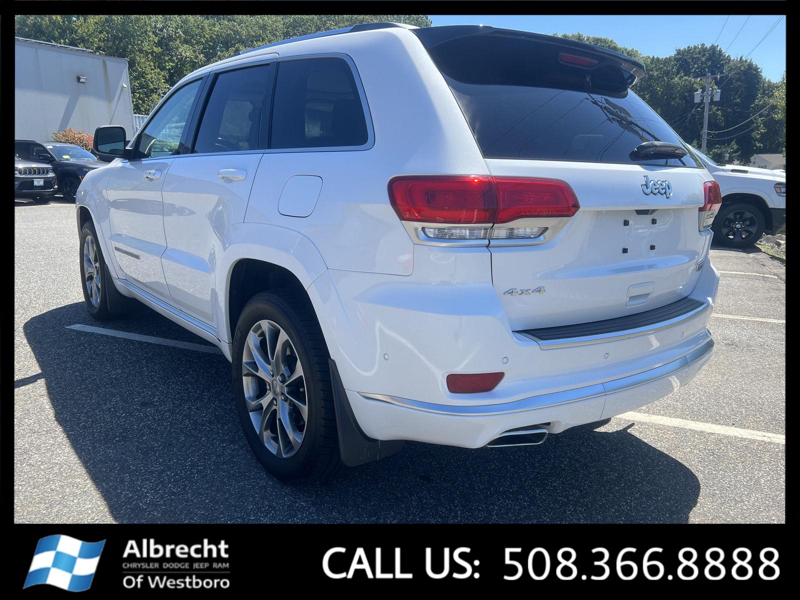 2020 Jeep Grand Cherokee Summit photo 3