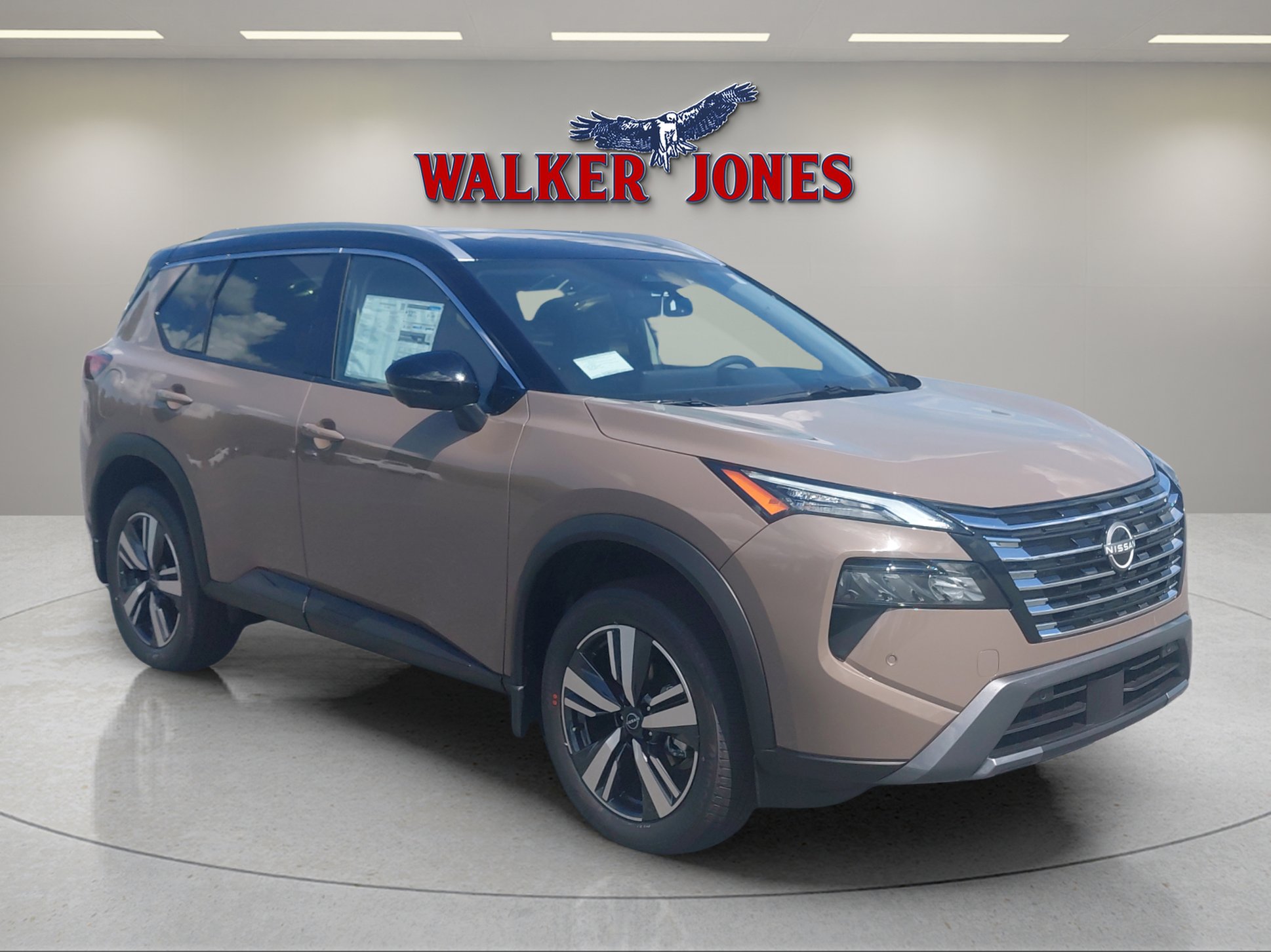 2025 Nissan Rogue SL photo 2