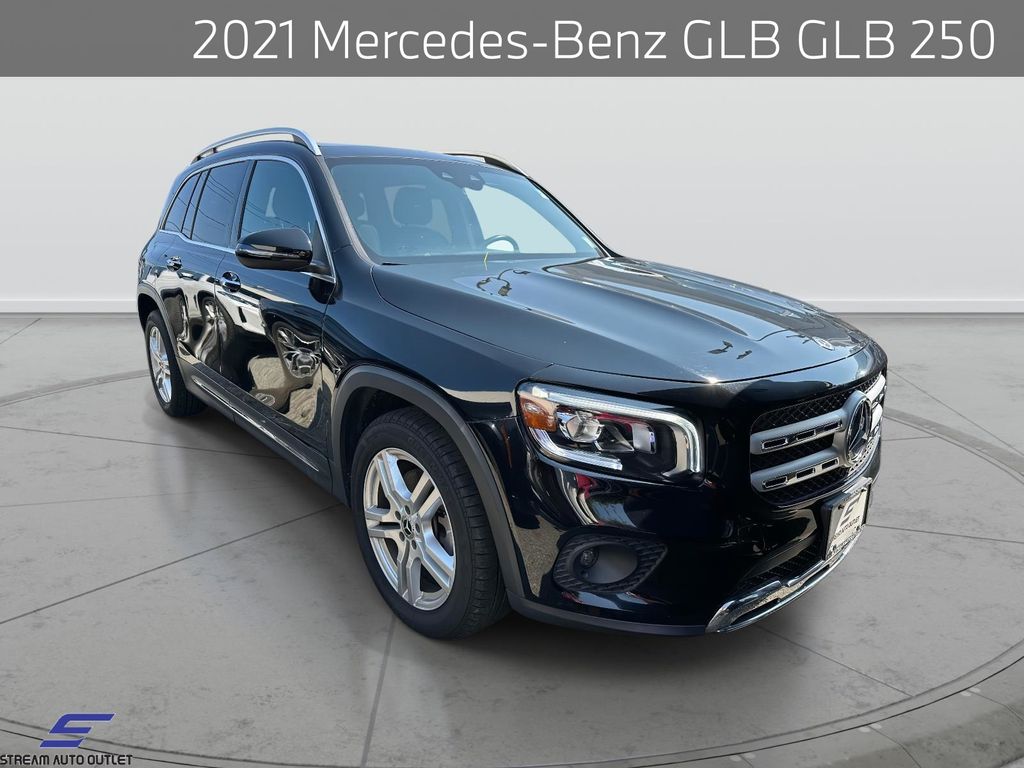 2021 Mercedes-Benz GLB Base