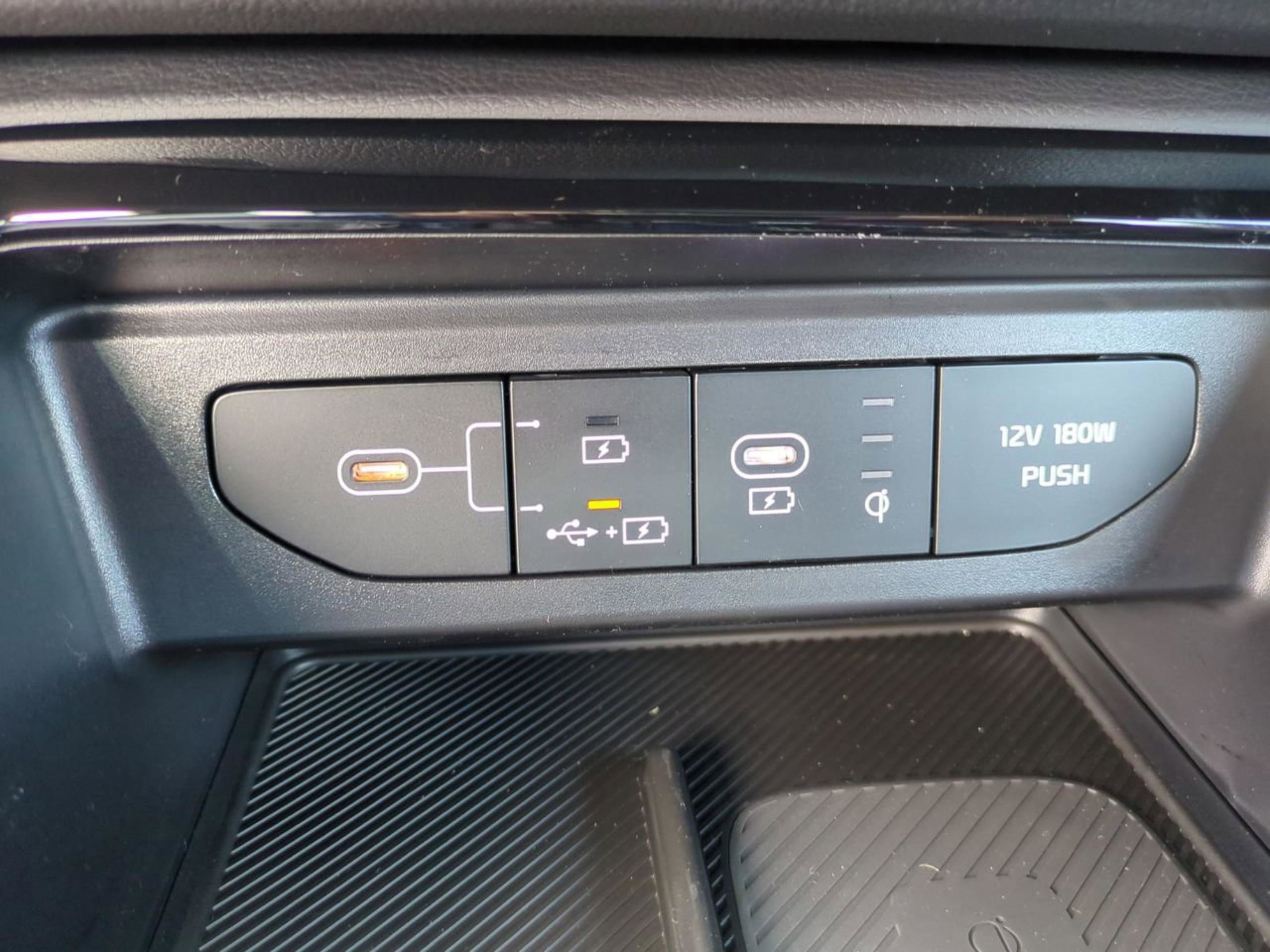 2026 Kia K5 GT-Line photo 21