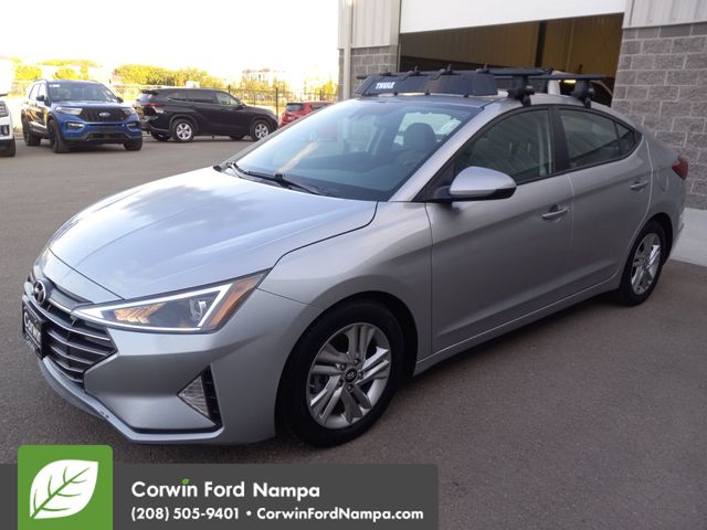 2020 Hyundai Elantra SEL photo 7