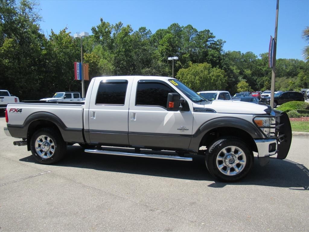 2015 Ford F-250 photo 2
