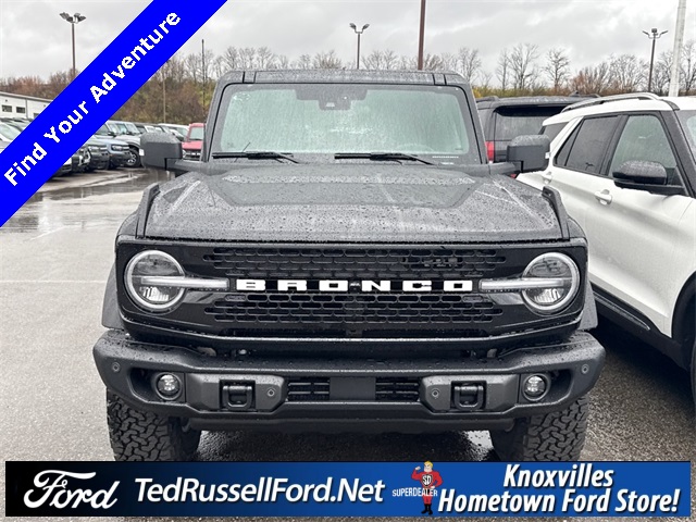 2025 Ford Bronco Badlands photo 2