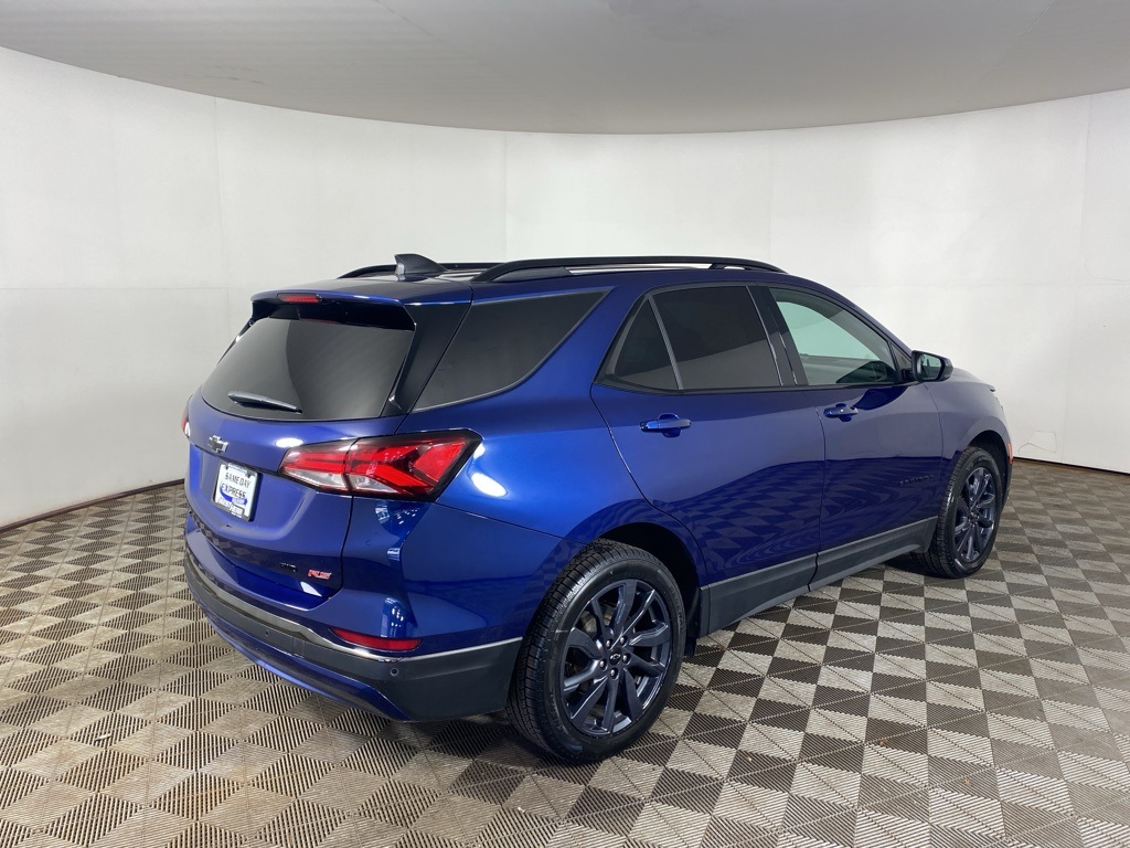 2023 Chevrolet Equinox RS photo 3