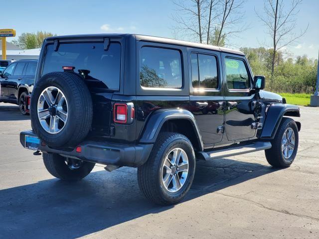 2022 Jeep Wrangler Unlimited Sahara photo 4