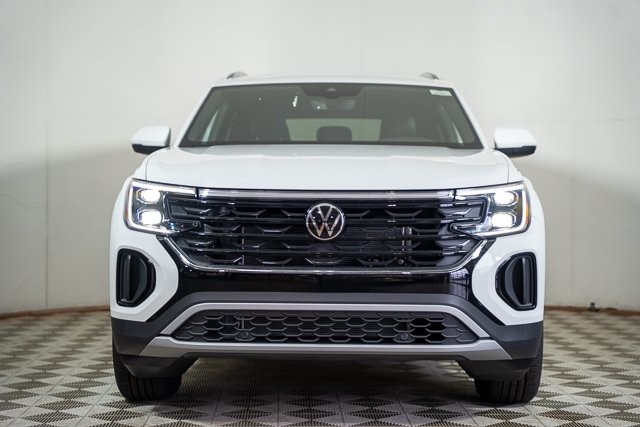 2025 Volkswagen Atlas Cross Sport SE photo 4