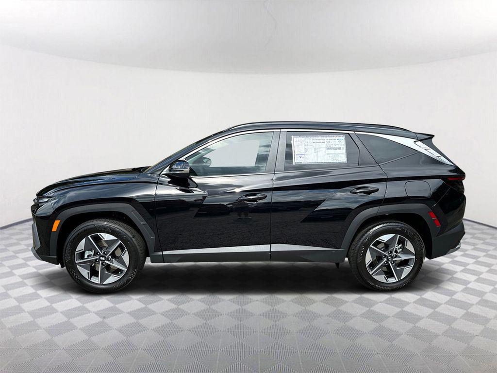 2025 Hyundai Tucson SEL Convenience photo 4