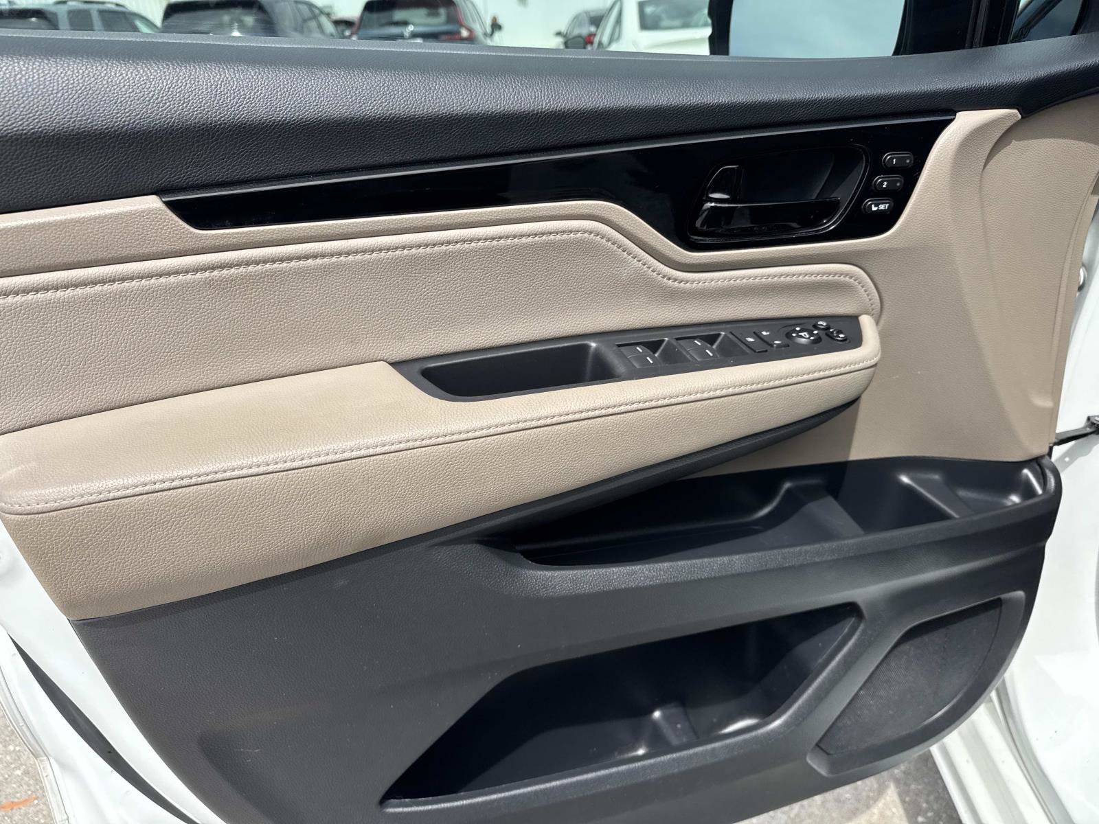 2020 Honda Odyssey Elite photo 15