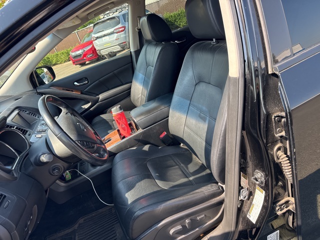 2014 Nissan Murano LE photo 13