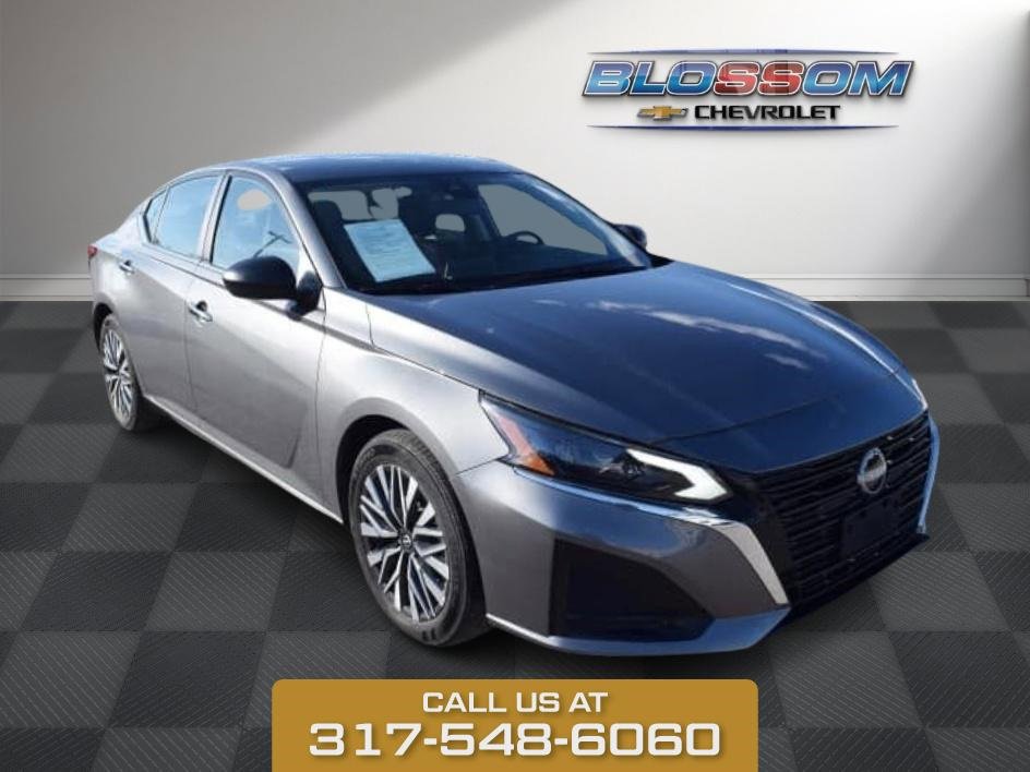 2024 Nissan Altima SV