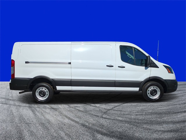 2025 Ford Transit Cargo Van photo 2