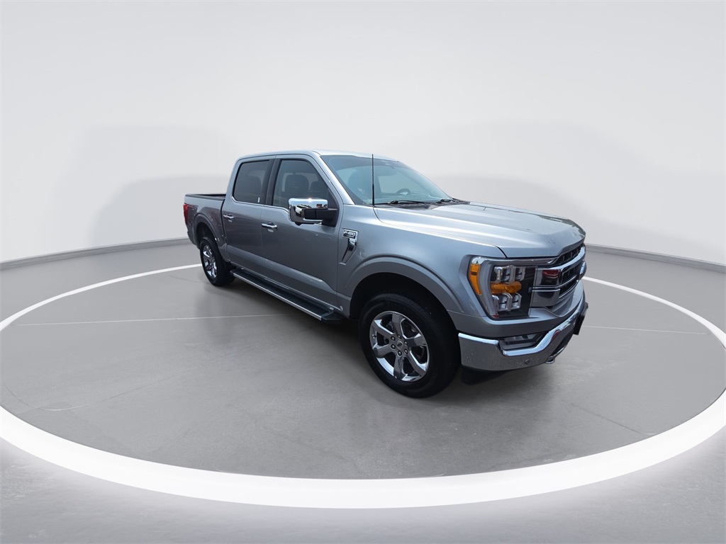 2022 Ford F-150 Lariat photo 2