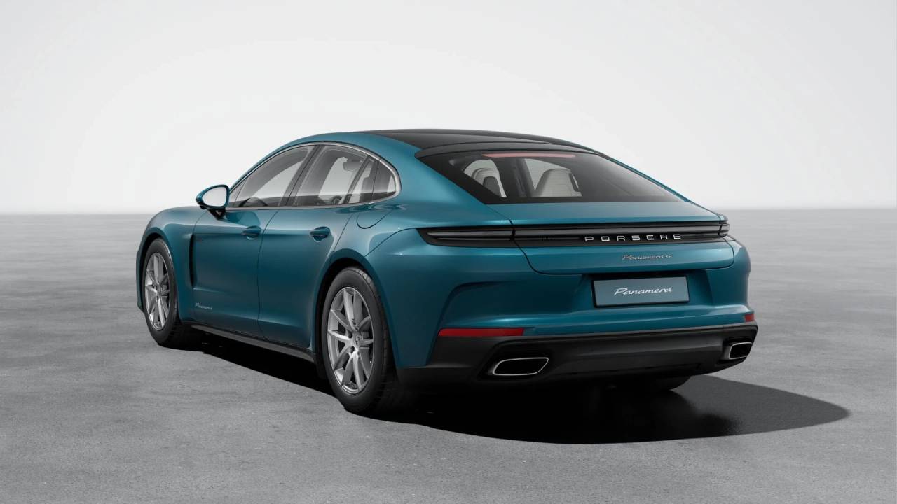 2026 Porsche Panamera 4 E-Hybrid photo 3