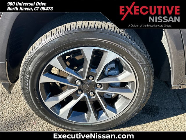 2022 Jeep Grand Cherokee Overland photo 4
