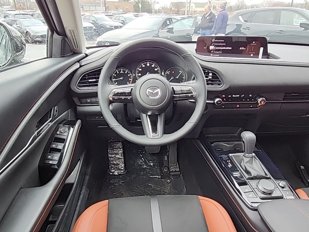 2025 Mazda CX-30 2.5 Turbo Carbon photo 6