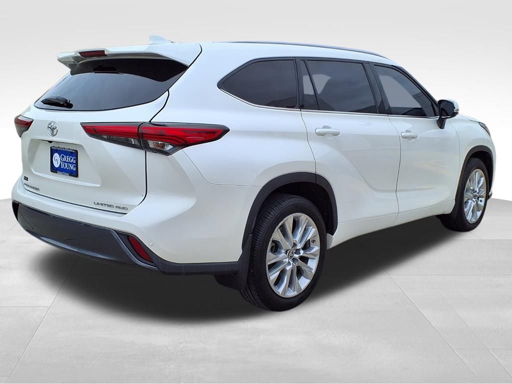 2020 Toyota Highlander Limited photo 4