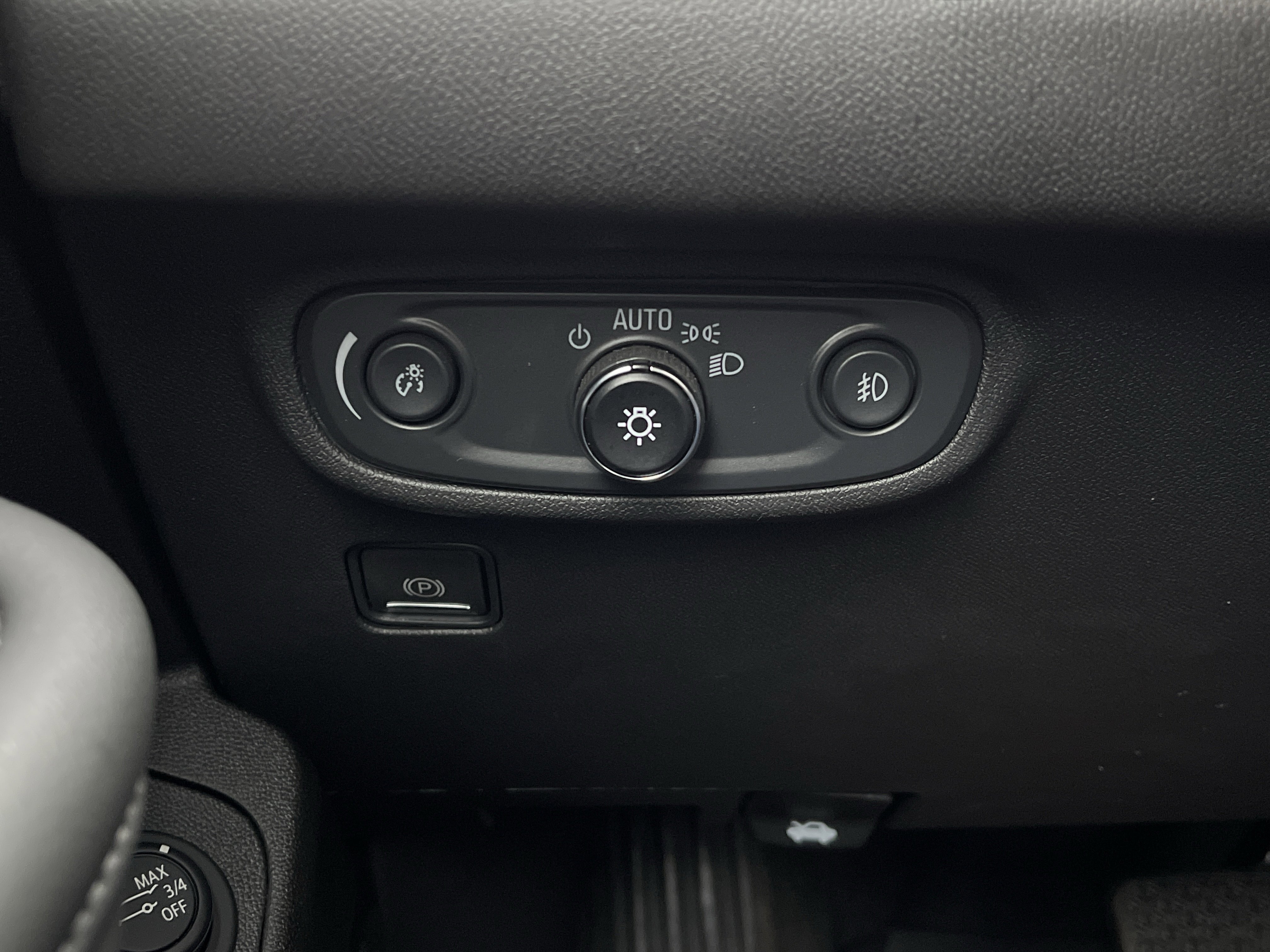 2024 Gmc Terrain SLT photo 2