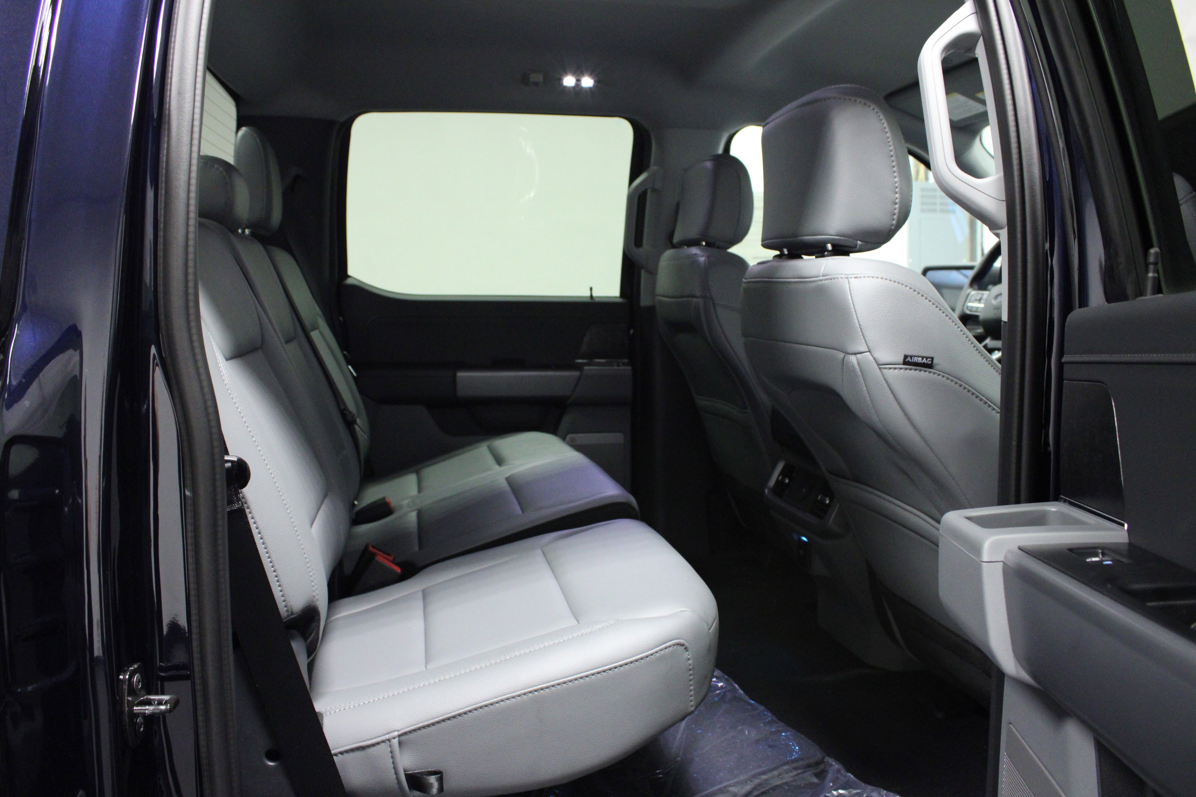 2025 Ford F-150 Lightning photo 12