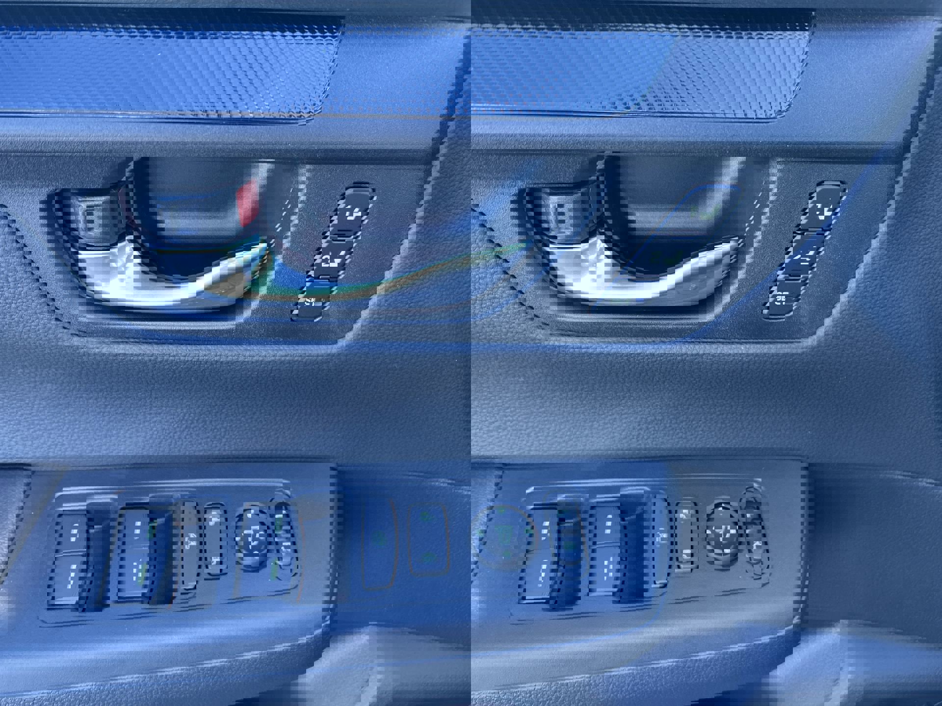 2026 Honda CR-V Sport-L Hybrid photo 12