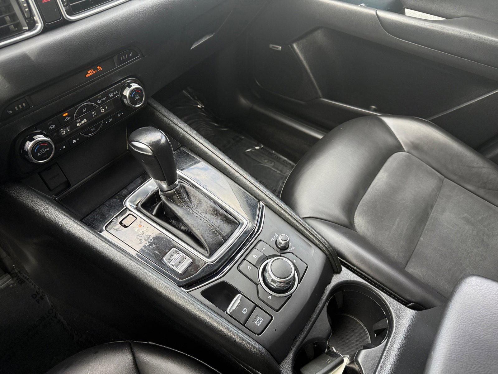 2018 Mazda CX-5 Touring photo 13