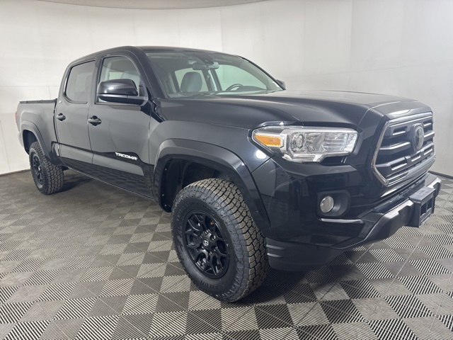 2019 Toyota Tacoma SR5's photo