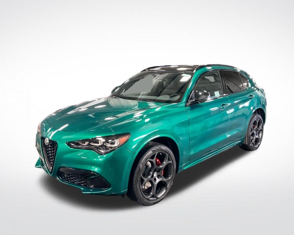 2025 Alfa Romeo Stelvio 