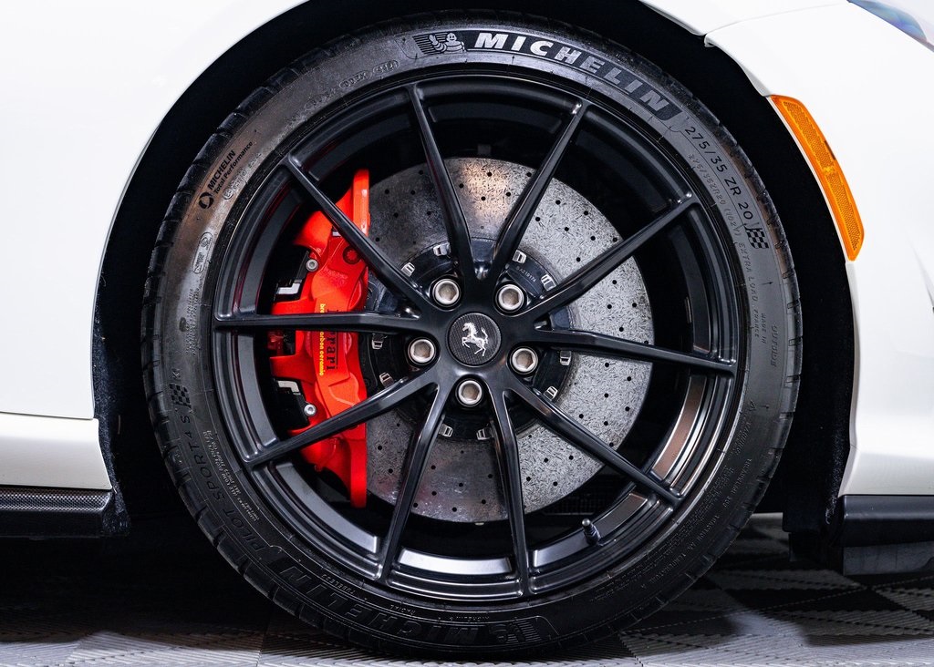 Certified Used 2018 Bianco Avus Ferrari Base image 7