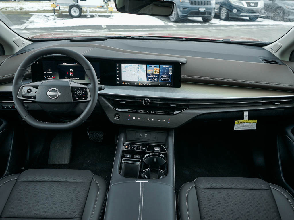 2025 Nissan Murano Platinum photo 12