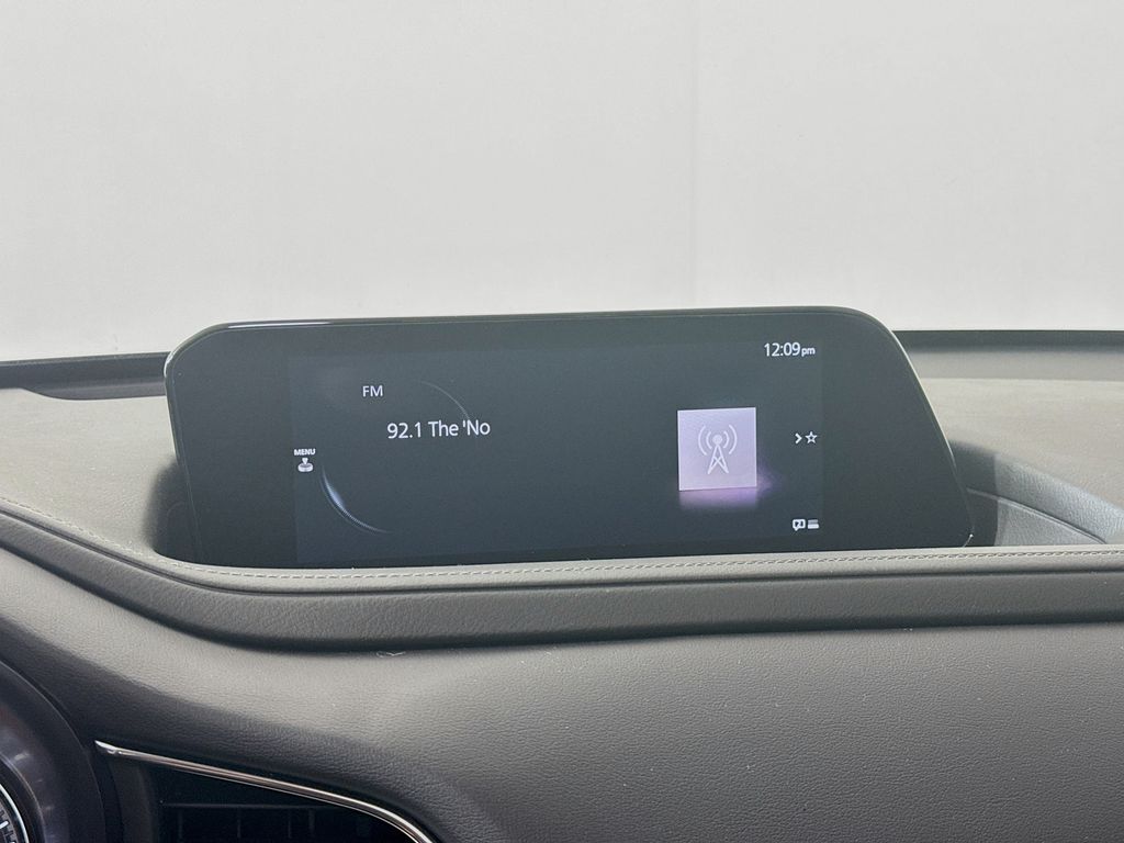 2025 Mazda CX-30 2.5 S Preferred photo 2