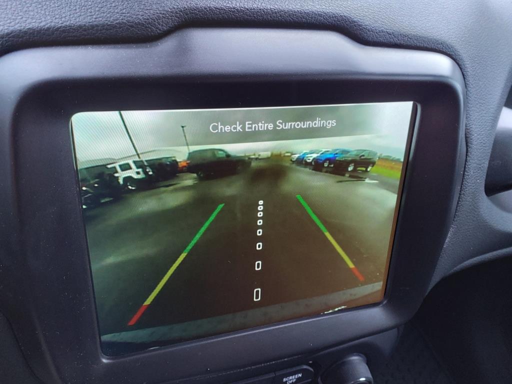 2022 Jeep Renegade Latitude photo 7