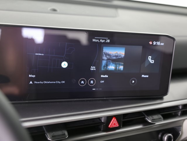 2025 Kia Sorento S photo 16