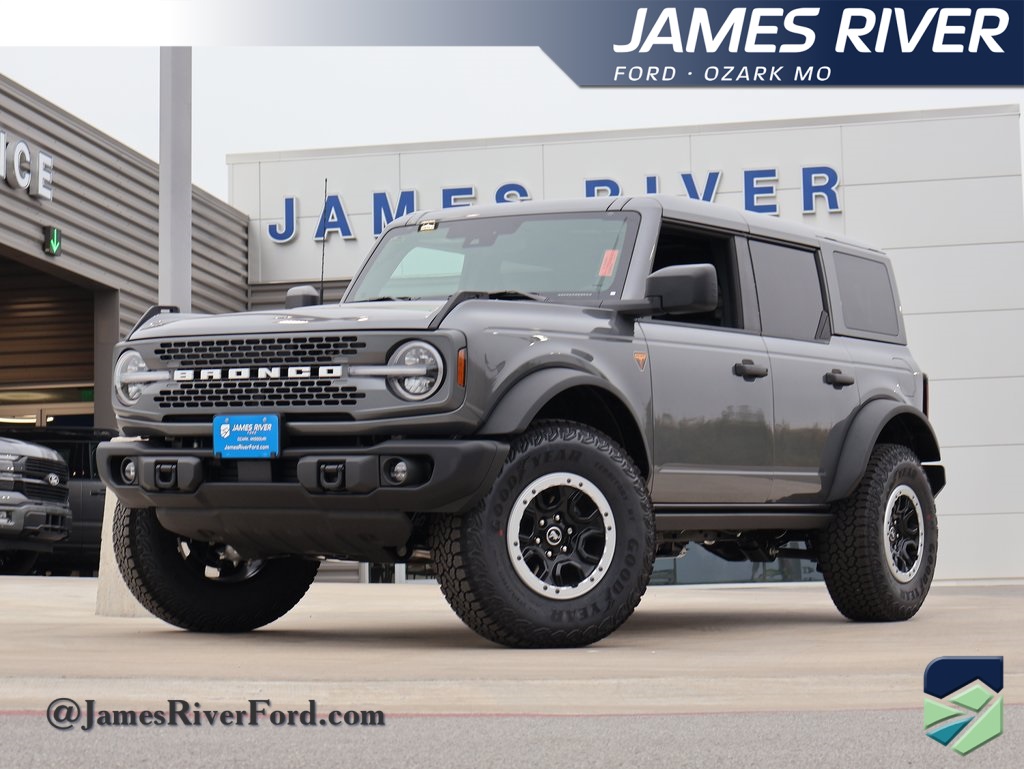 2025 Ford Bronco 4-Door Badlands's photo