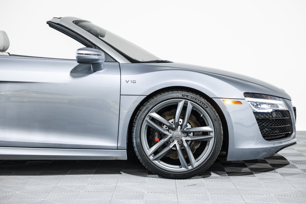 2014 Audi R8 5.2 photo 4