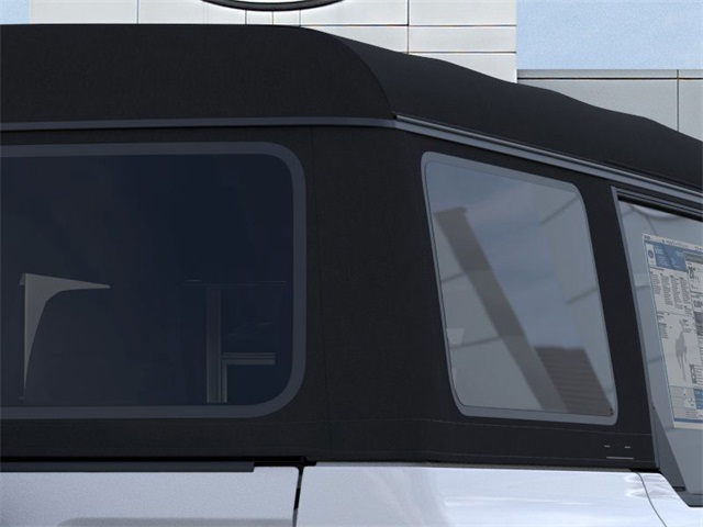 2025 Ford Bronco Base photo 21