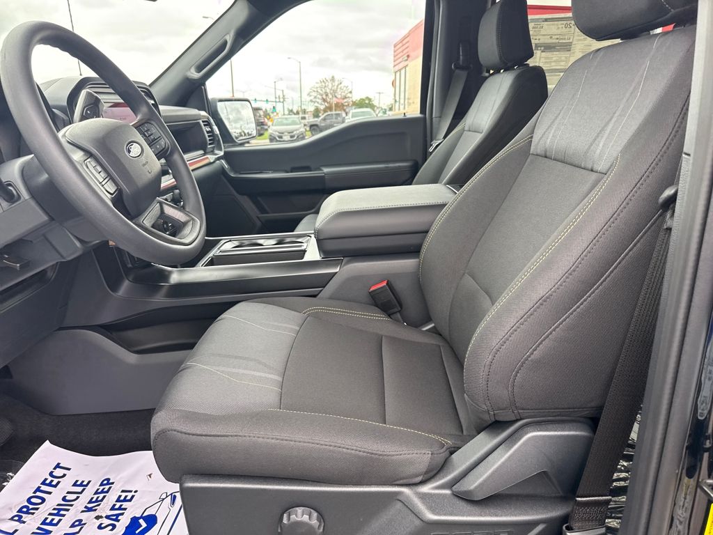 2025 Ford F-150 STX photo 15