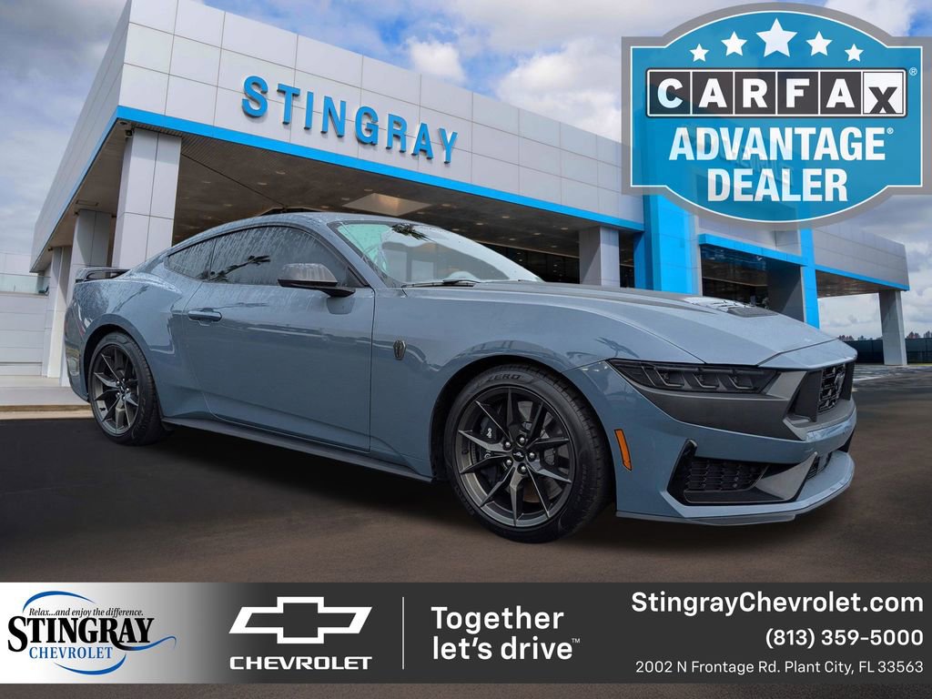 2024 Ford Mustang Dark Horse's photo