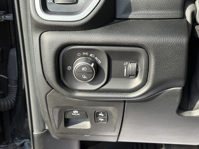 2020 Ram 1500 Big Horn Lone Star photo 18
