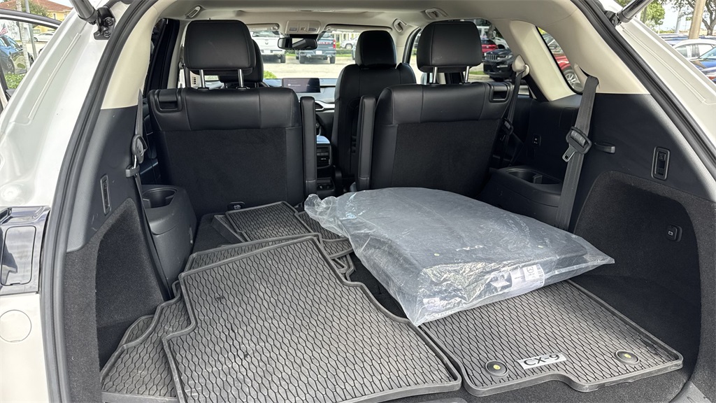 2022 Mazda CX-9 Touring photo 58
